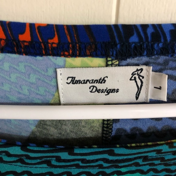 Abstract coloured dress - Picture 3 of 3